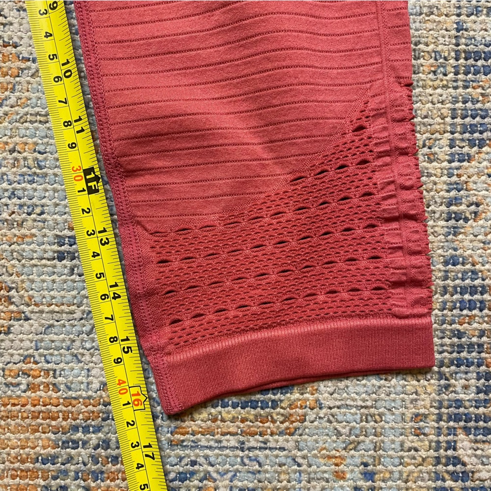 Orange/Pink/Coral Gymshark Crop Leggings Capris Large - Picture 5 of 7